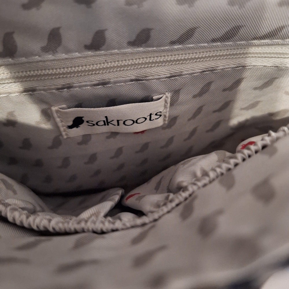 Sakroots crossbody bag - Picture 4 of 6
